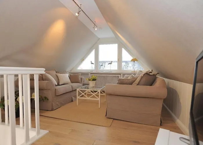 Biberhues-og Lägenhet